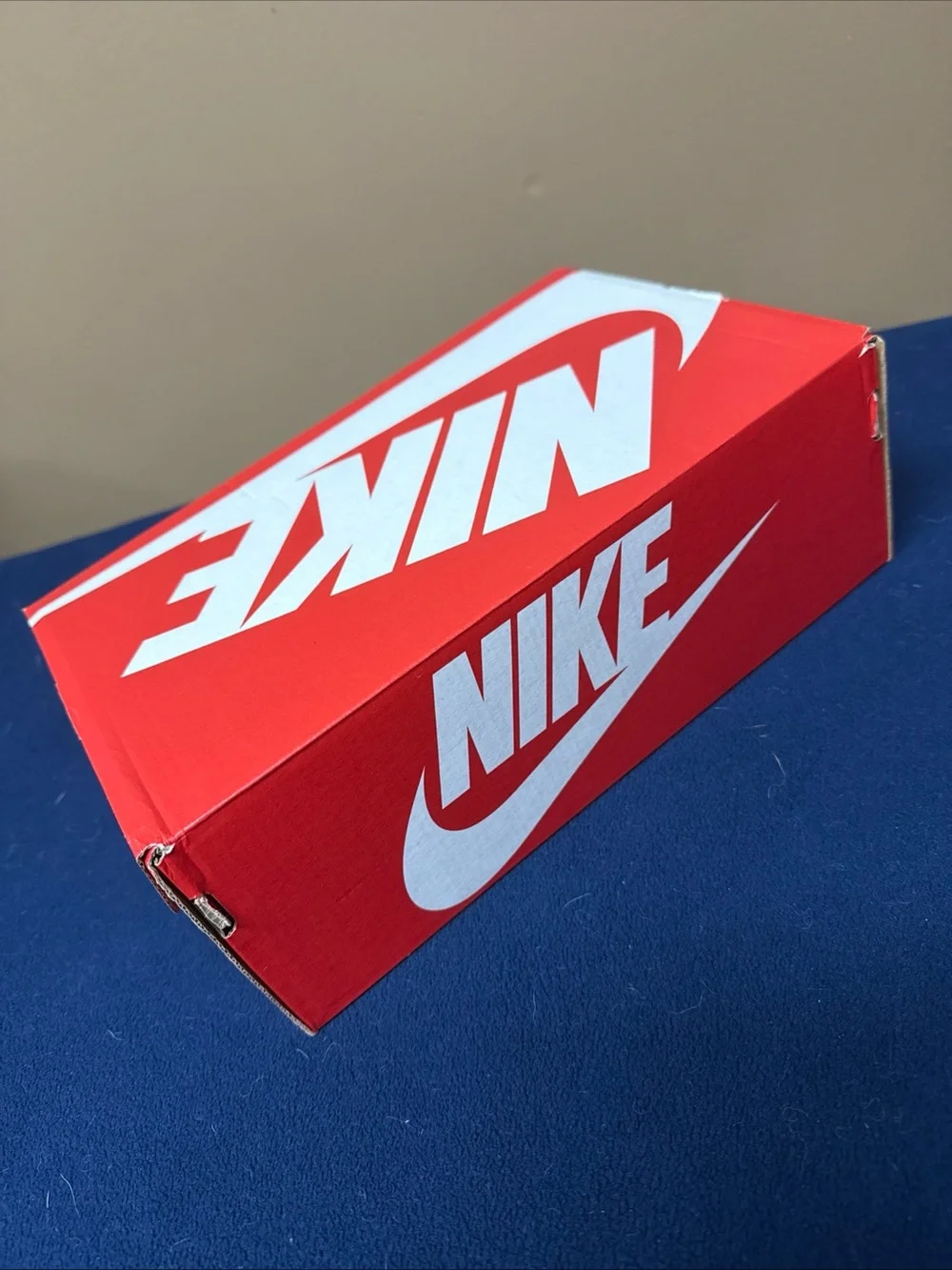 Nike Empty  Shoe Replacement Box 11.5 x 7.5”x 4”  Red White Swoosh Tissue